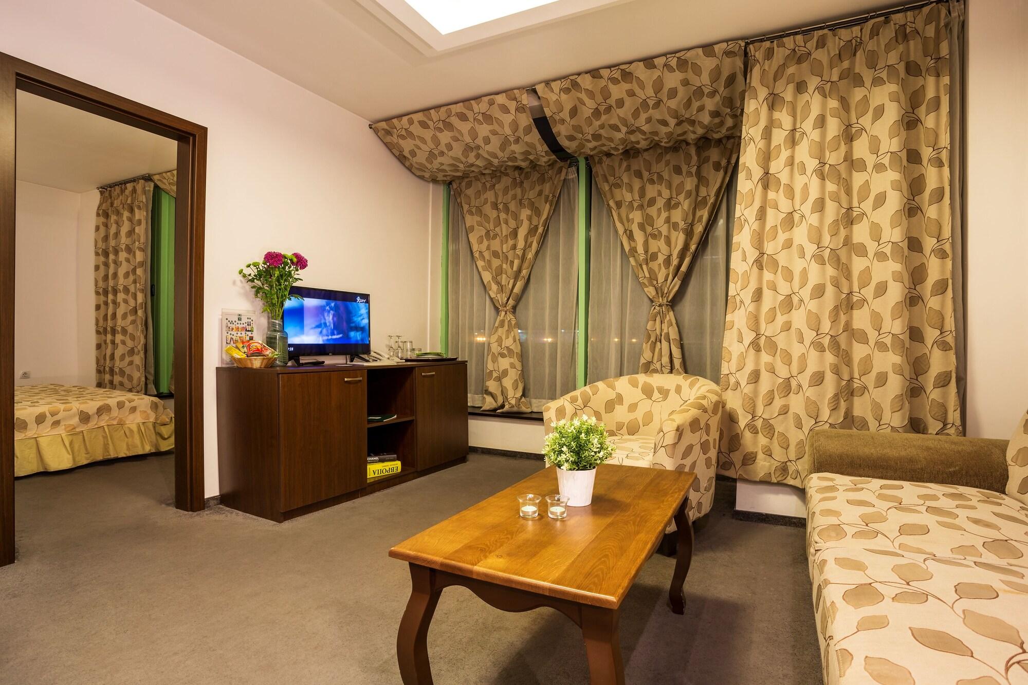 Earth & People Hotel & Spa - Free Parking Σόφια Εξωτερικό φωτογραφία
