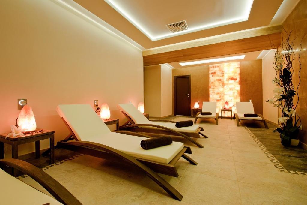 Earth & People Hotel & Spa - Free Parking Σόφια Εξωτερικό φωτογραφία